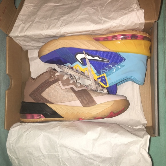 Nike lebron XVIII 18 DJ3760-401 Wile E vs Roadrunner Men’s 7 🪐 - Picture 7 of 10